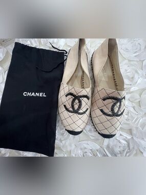 CHANEL Beige Canvas Espadrilles with Black Quilted Stitching